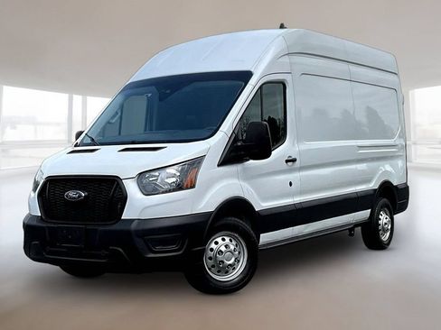 Used 2023 Ford Transit 250 148 High Roof AWD image 3