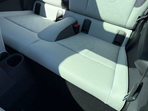 New 2026 MINI Cooper 2-Door Hardtop image 18