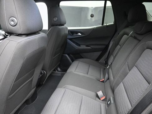 Used 2026 Chevrolet Equinox LT image 11