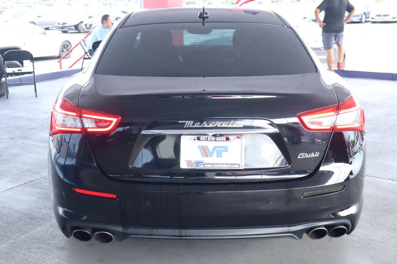 Used 2018 Maserati Ghibli RWD image 6
