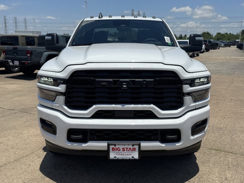 New 2026 RAM 3500 Lone Star AWD/4WD image 3