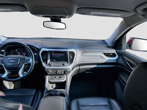 Used 2021 GMC Acadia SLT w/ LPO, Floor Liner Package FWD image 19