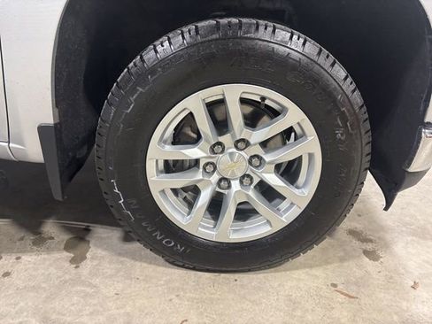 Used 2021 Chevrolet Silverado 1500 LT w/ Bed Protection Package image 29