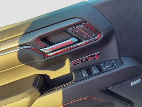 Used 2024 GMC Sierra 1500 AT4 w/ Technology Package image 11