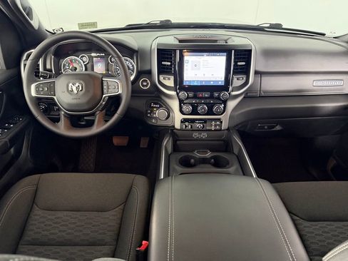 Used 2025 RAM 1500 Big Horn AWD/4WD image 13