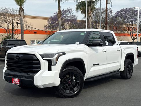 New 2026 Toyota Tundra SR5 image 2