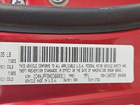 Used 2014 Jeep Patriot Latitude w/ Sun/Sound Group FWD image 23