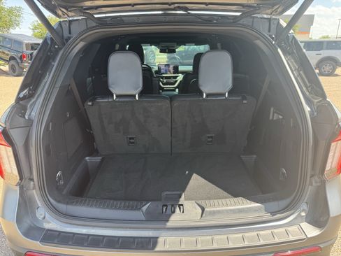 Certified 2025 Ford Explorer ST w/ Sun And Sound Package AWD/4WD image 29