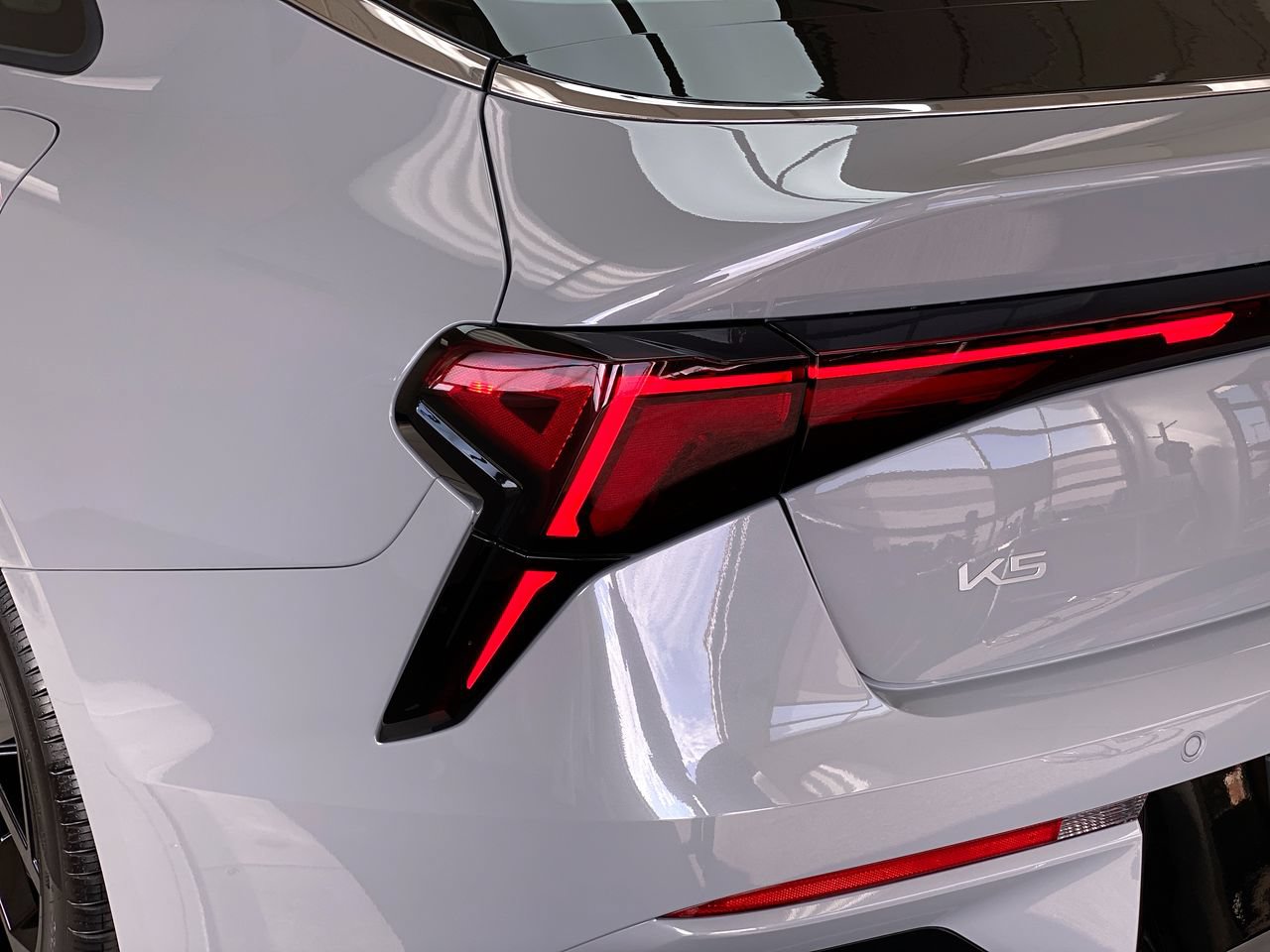 Certified 2026 Kia K5 GT-Line w/ GT-Line Premium Package FWD image 9