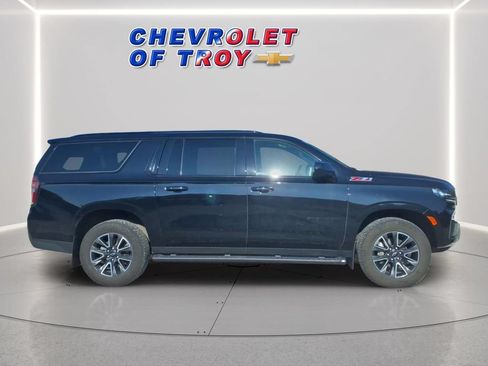 Used 2021 Chevrolet Suburban Z71 AWD/4WD image 8