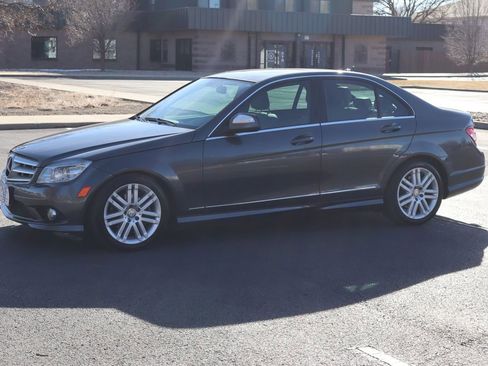 Used 2009 Mercedes-Benz C 300 4MATIC Sedan image 10