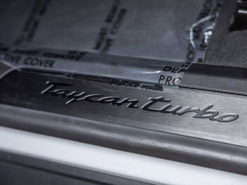 Certified 2025 Porsche Taycan Turbo image 22