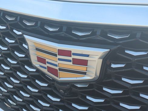 Certified 2025 Cadillac Escalade Premium Luxury w/ Touring Package AWD/4WD image 32