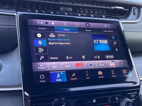 Used 2021 Jeep Grand Cherokee L Limited image 36