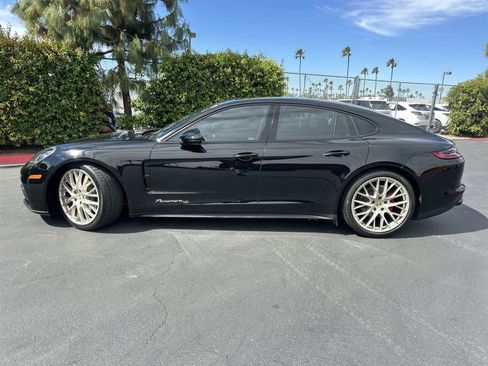 Used 2020 Porsche Panamera 4 image 3