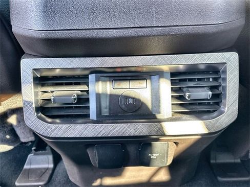 Used 2024 Ford F350 King Ranch image 17