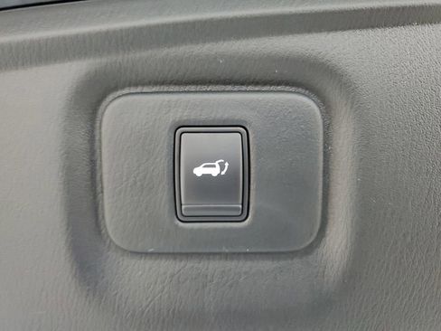 Used 2019 INFINITI QX60 Luxe w/ Limited Package FWD image 9