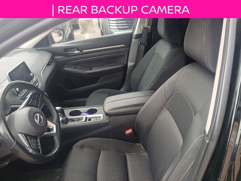 Used 2019 Nissan Altima 2.5 SV FWD image 11