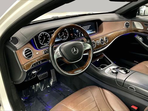 Used 2017 Mercedes-Benz S 550 4MATIC Sedan image 18