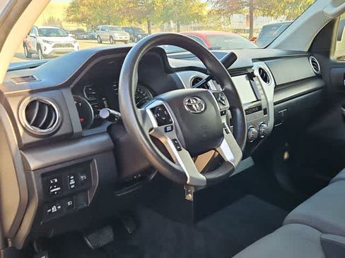 Used 2021 Toyota Tundra SR5 RWD image 10