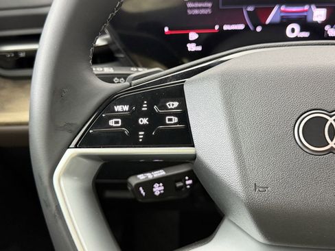 New 2025 Audi Q5 Premium Plus image 17