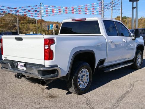 Used 2023 Chevrolet Silverado 2500 LT w/ Convenience Package image 3