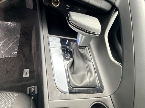 New 2026 Hyundai Elantra SE image 21