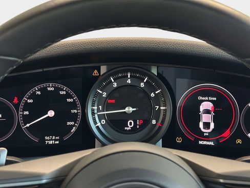 Certified 2024 Porsche 911 Carrera 4S image 23