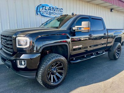 Used 2018 GMC Sierra 2500 SLT w/ All Terrain HD Package
