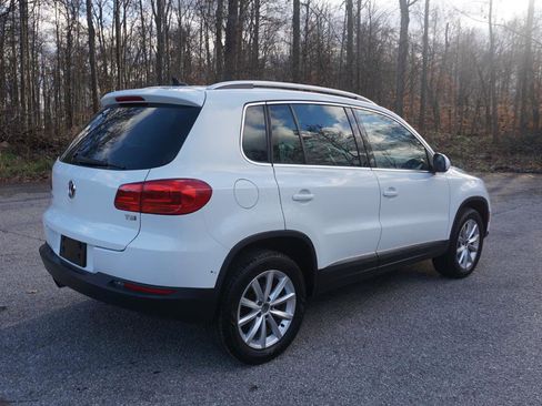 Used 2017 Volkswagen Tiguan Wolfsburg Edition image 5