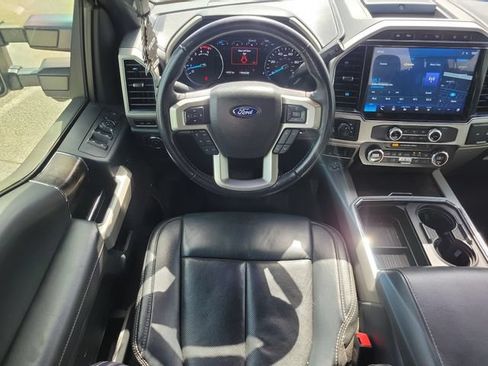 Certified 2022 Ford F250 Lariat w/ Lariat Ultimate Package AWD/4WD image 10