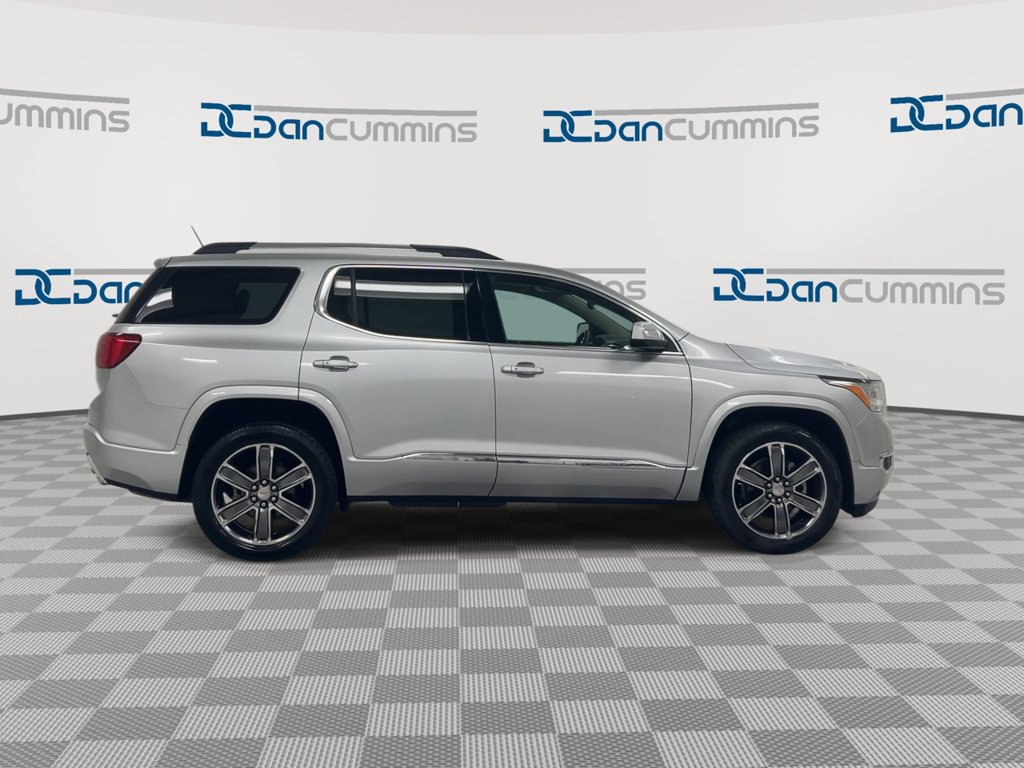 Used 2019 GMC Acadia Denali w/ Technology Package FWD image 9