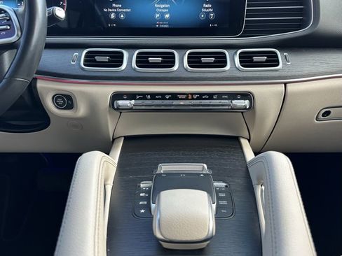 Certified 2022 Mercedes-Benz GLE 350 4MATIC image 11
