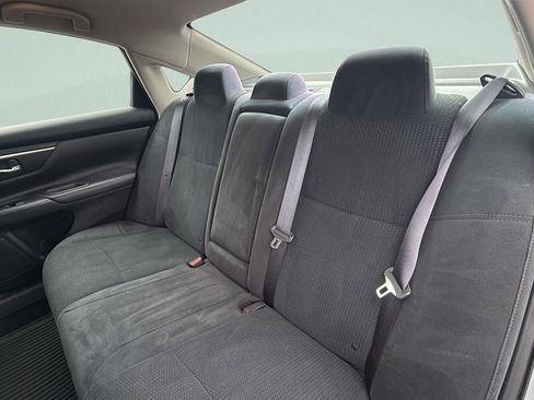 Used 2015 Nissan Altima 2.5 S w/ Sport Value Package FWD image 40
