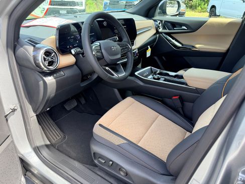 New 2026 Chevrolet Equinox ACTIV w/ Convenience Package III AWD/4WD image 10