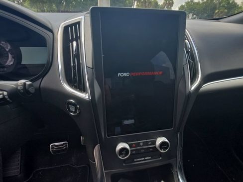 Used 2023 Ford Edge ST AWD/4WD image 15