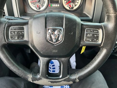 Used 2016 RAM 1500 ST w/ SXT Appearance Group image 16
