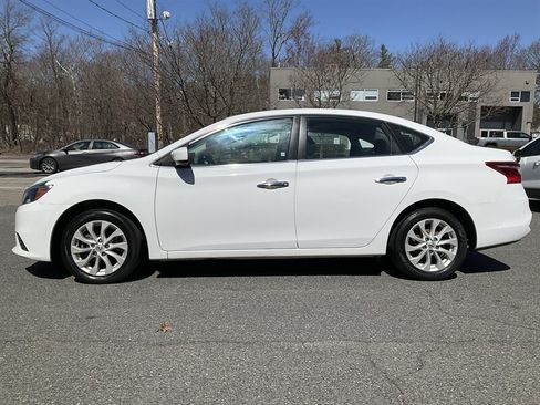 Used 2019 Nissan Sentra SV FWD image 8