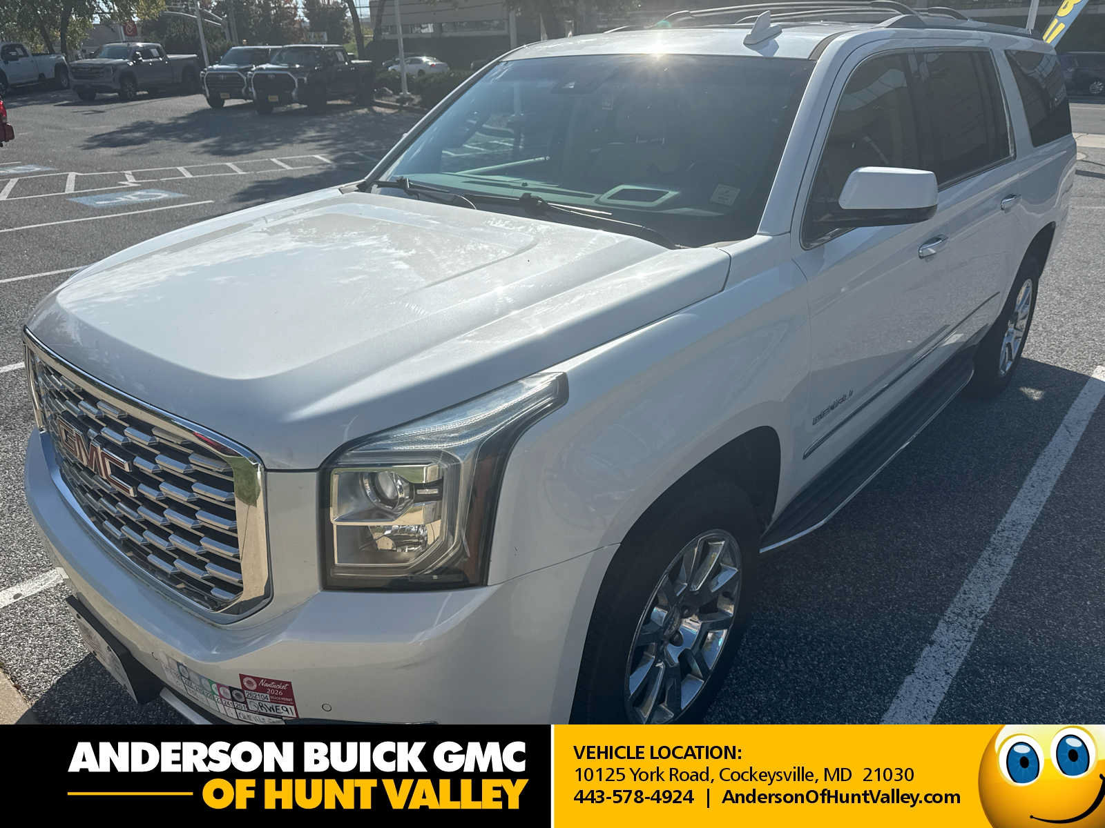 Used 2018 GMC Yukon XL Denali AWD/4WD image 1