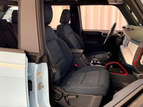 Certified 2025 Ford Bronco Heritage Edition image 16