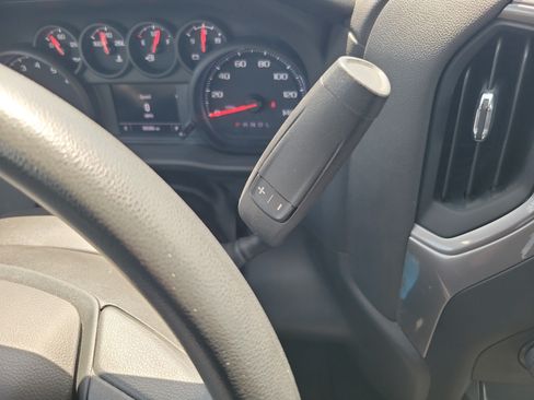 Used 2022 Chevrolet Silverado 1500 Custom RWD image 28