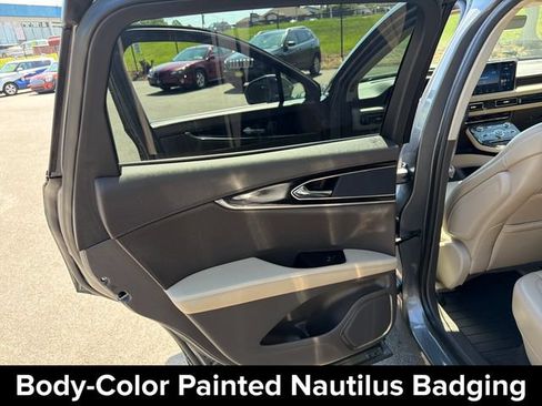Certified 2023 Lincoln Nautilus Reserve w/ Monochromatic Package FWD image 17