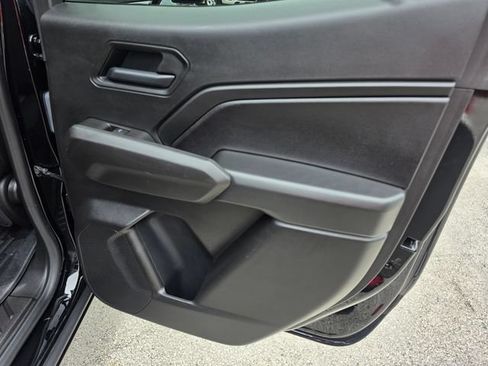 Used 2025 Chevrolet Colorado W/T RWD image 26