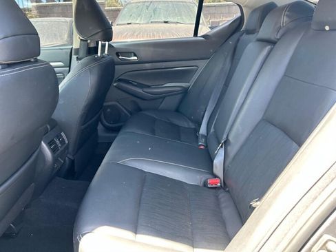 Used 2020 Nissan Altima 2.5 SL FWD image 24
