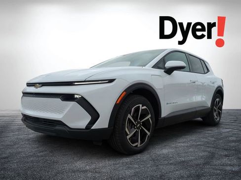 New 2026 Chevrolet Equinox EV LT image 8