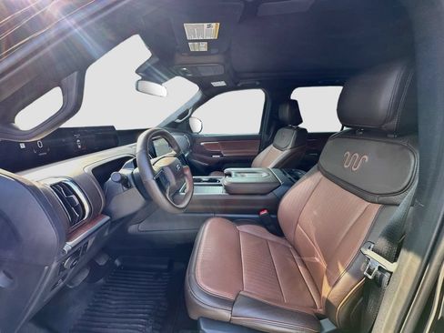 Used 2025 Ford Expedition Max King Ranch AWD/4WD image 21