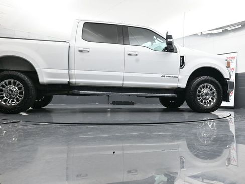 Used 2021 Ford F250 Lariat w/ Lariat Value Package image 45