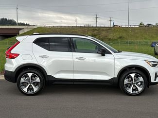 New 2026 Volvo XC40 B5 Plus w/ Protection Package Premier AWD/4WD video 2
