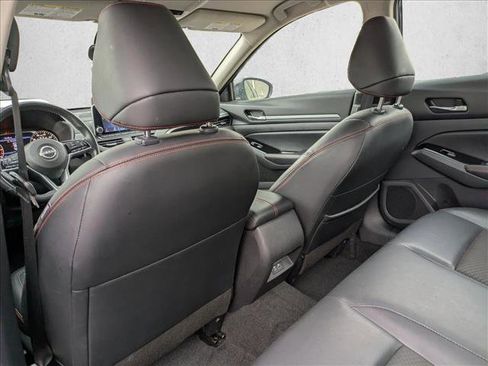 Used 2024 Nissan Altima 2.5 SR image 13