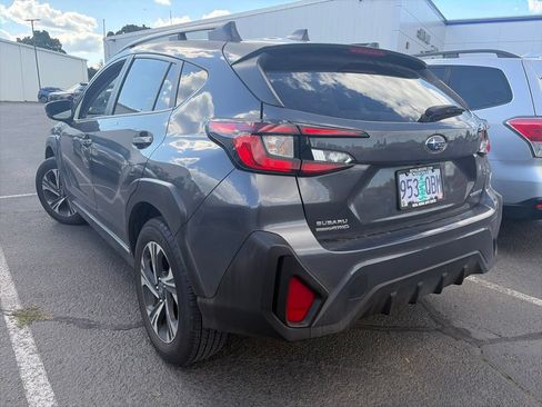Used 2024 Subaru Crosstrek 2.0i Premium AWD/4WD image 5